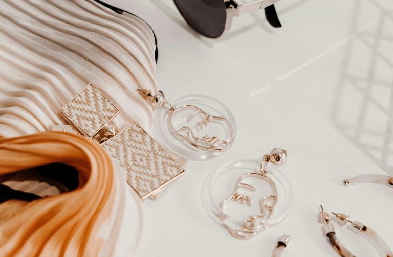 How To Embrace Functional Lifestyle Accessories For Everyday Use